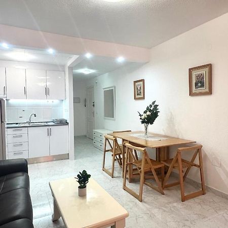 Apartamento Estudio A 1 Minuto De La Playa Torrevieja Exterior foto