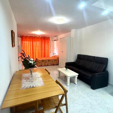 Apartamento Estudio A 1 Minuto De La Playa Torrevieja Exterior foto