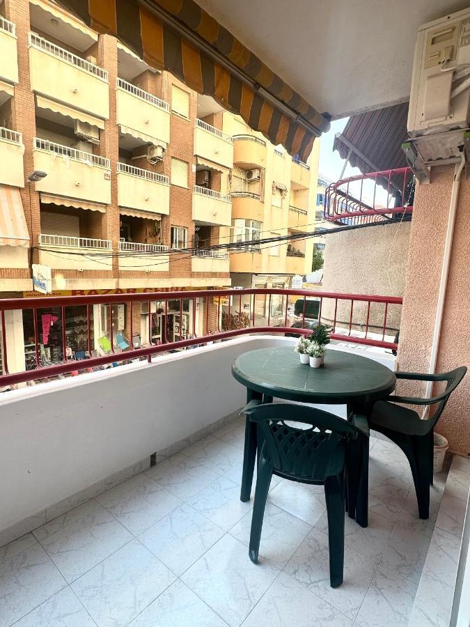 Apartamento Estudio A 1 Minuto De La Playa Torrevieja Exterior foto